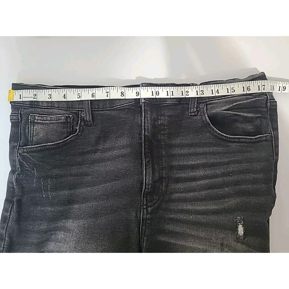 Celebrity Pink Women's Distressed Black Jeans 19/34 Raw Hem - Picture 6 of 12